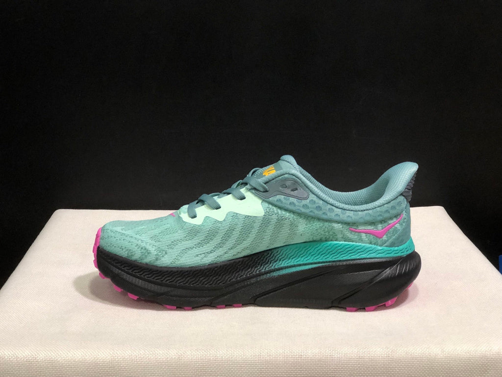 HOKA ONE ONE Challenger 7